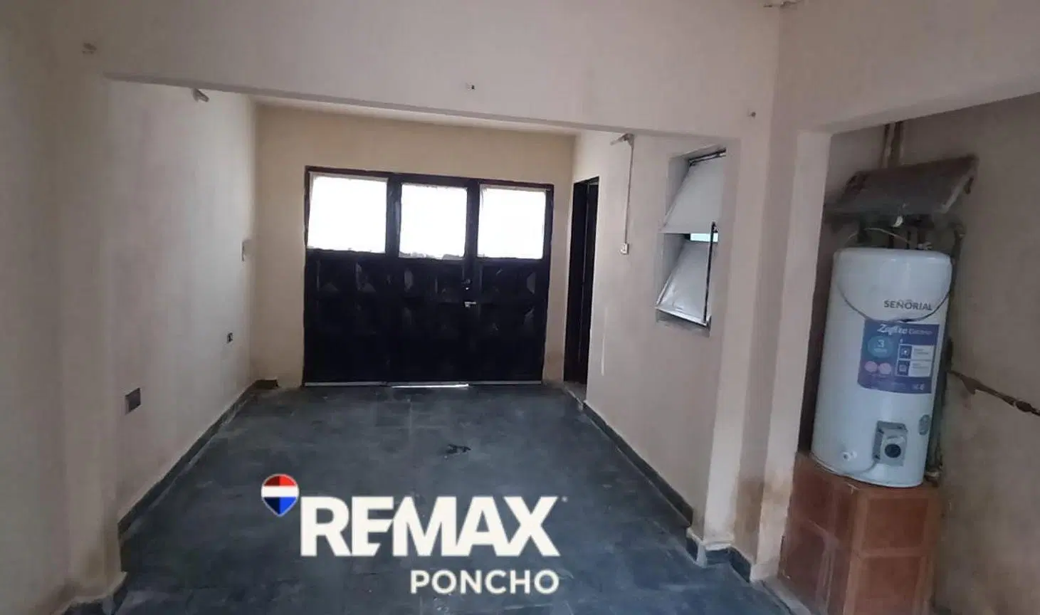 SE VENDE CASA 3 DORMIT -  B°1000 VV. ZONA SUR 3