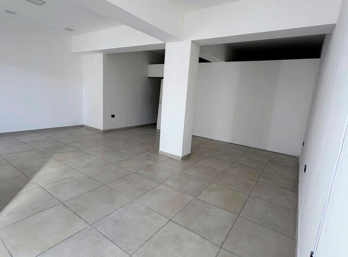 Foto de SE ALQUILA LOCAL COM. 115 M2 MICROCENTRO CATAMARCA, imagen 5