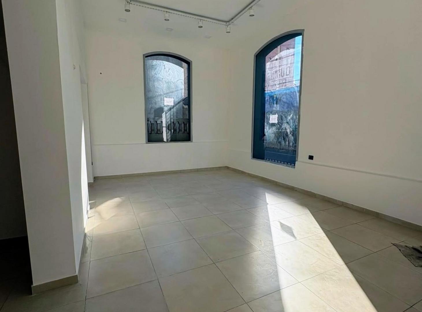 Foto de SE ALQUILA LOCAL COM. 115 M2 MICROCENTRO CATAMARCA, imagen 1