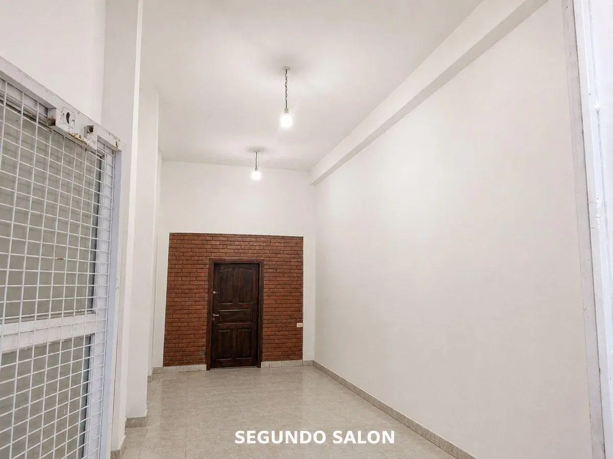GALPON, MAS SALON Y UN DEPARTAMENTO 4 HABITACIONES 3