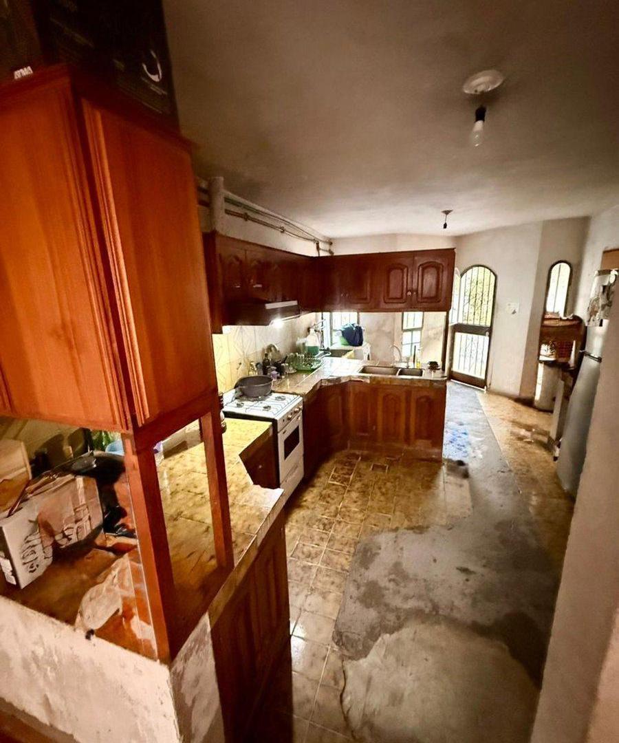 Foto de Se vende casa a metros de Av. Illia, imagen 4
