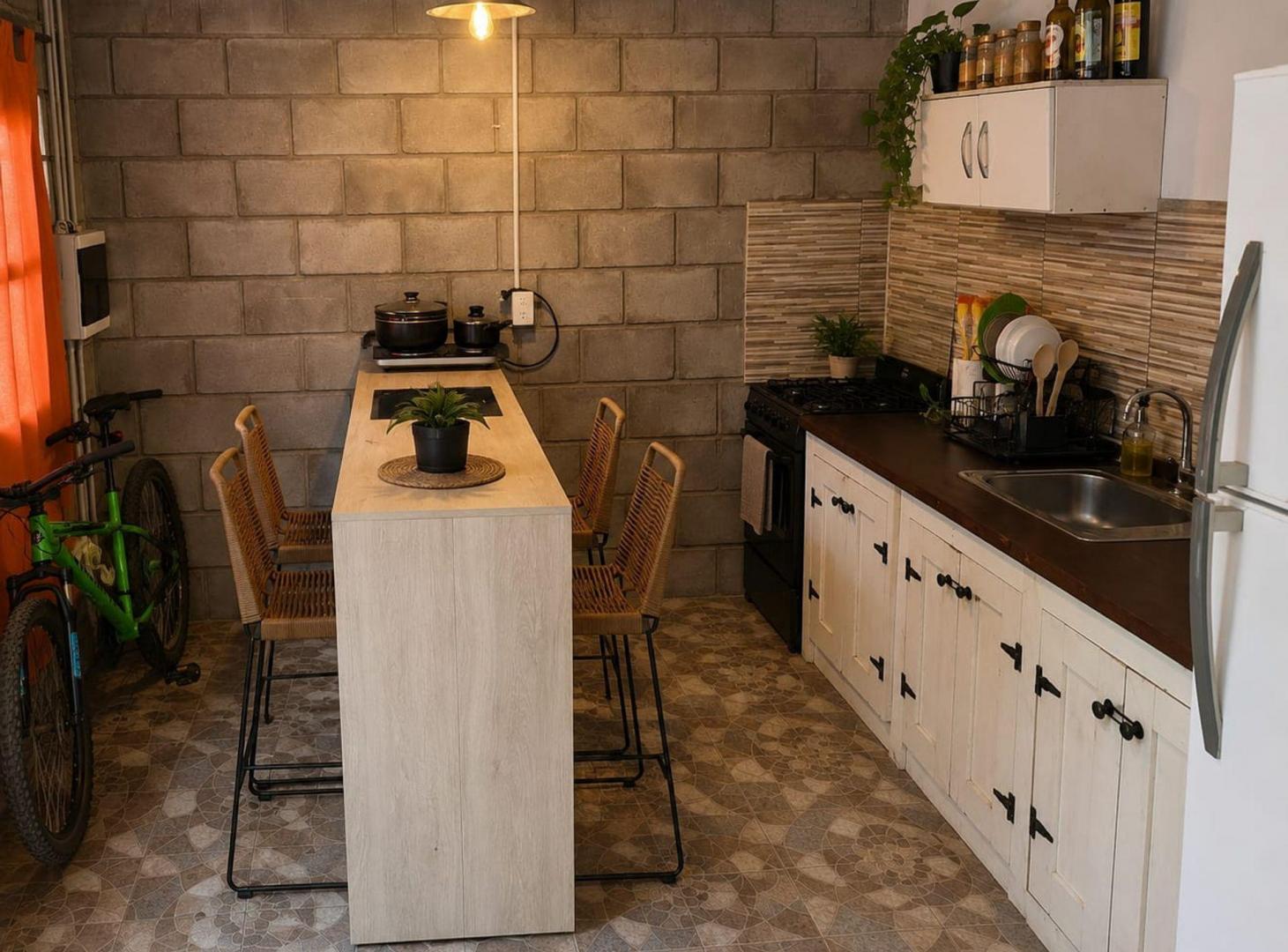 Foto de SE VENDE EXCELENTE CASA 266M2 ZONA VALLE VIEJO, imagen 3