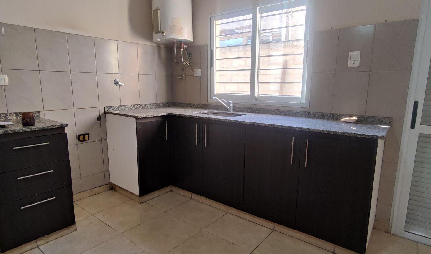 Foto de CASA DUPLEX EN ALQUILER ZONA AVENIDA RECALDE, imagen 2