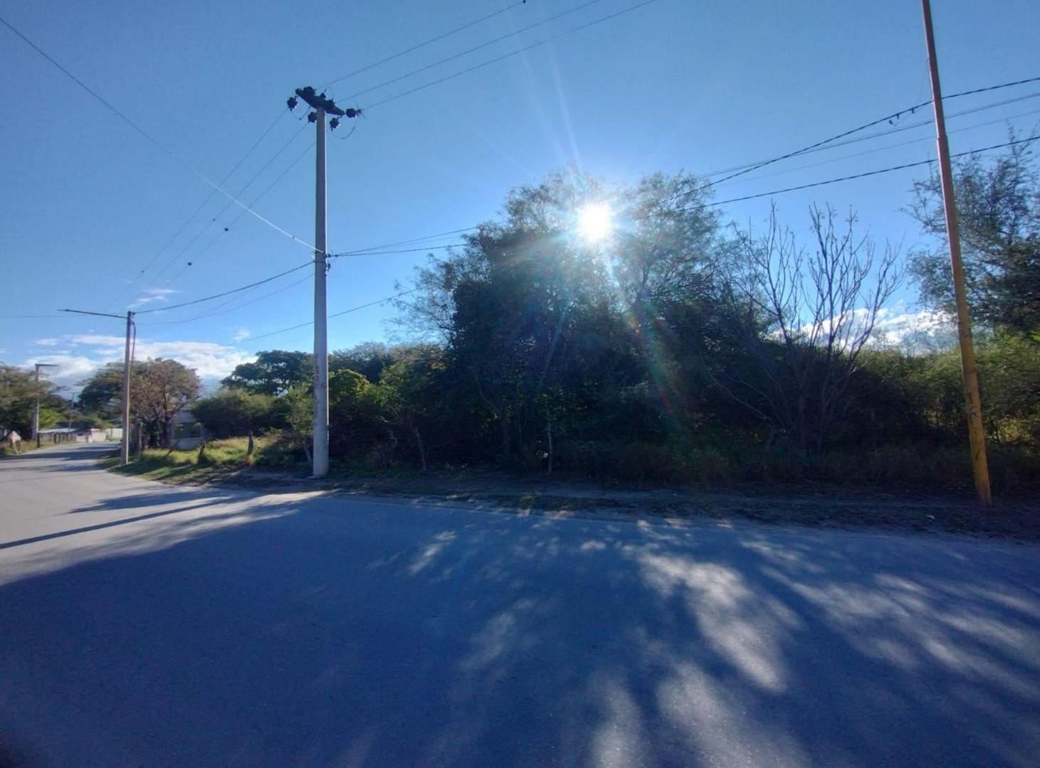 Foto de SE VENDEN 4 TERRENOS FRAY M.ESQUIÚ U$S 20 MIL C/U, imagen 1