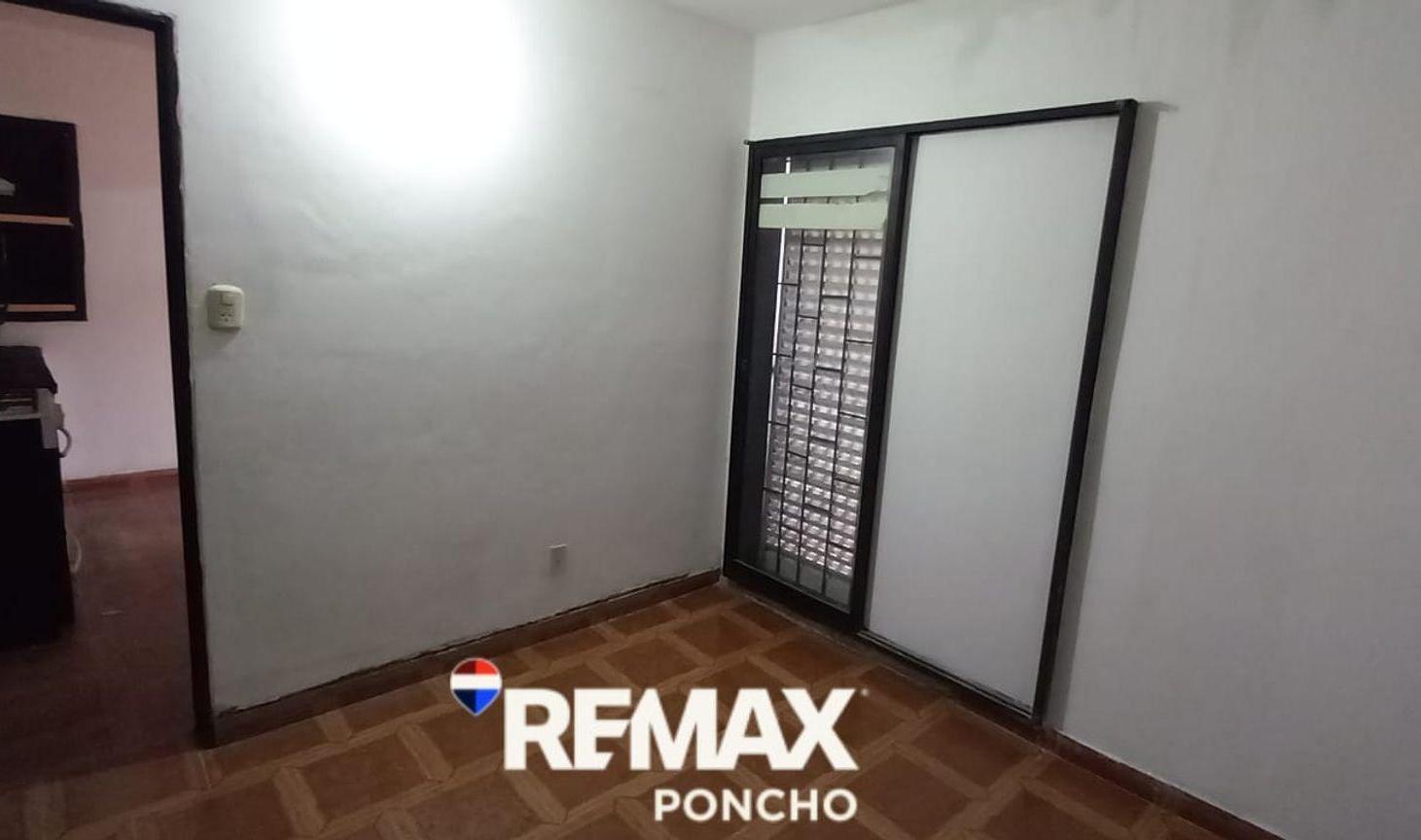 Foto de SE VENDE CASA 3 DORMIT - B°1000 VV. ZONA SUR, imagen 3