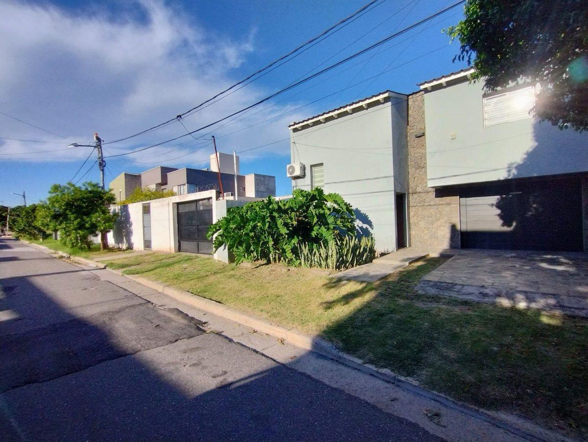 Foto de SE VENDE CASA EN B° ACHACHAY, ZONA ALTA CATAMARCA, imagen 3