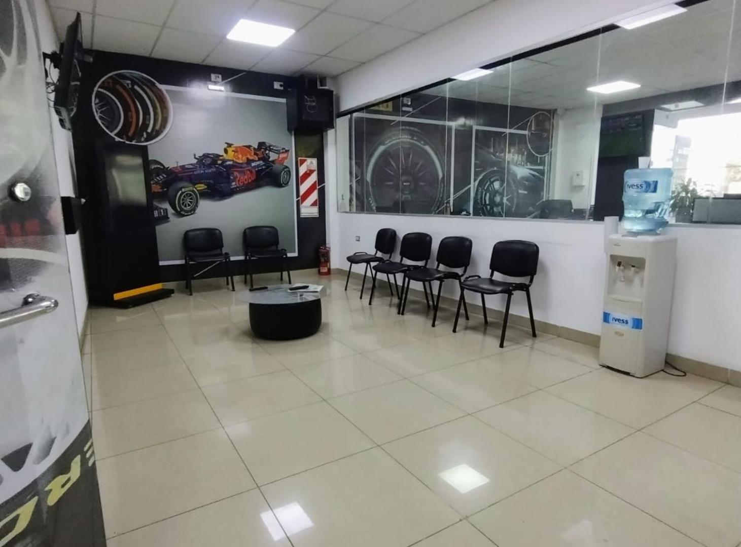 Foto de SE ALQUILA IMPORTANTE LOCAL COMERC C/OPCIÓN COMPRA, imagen 4