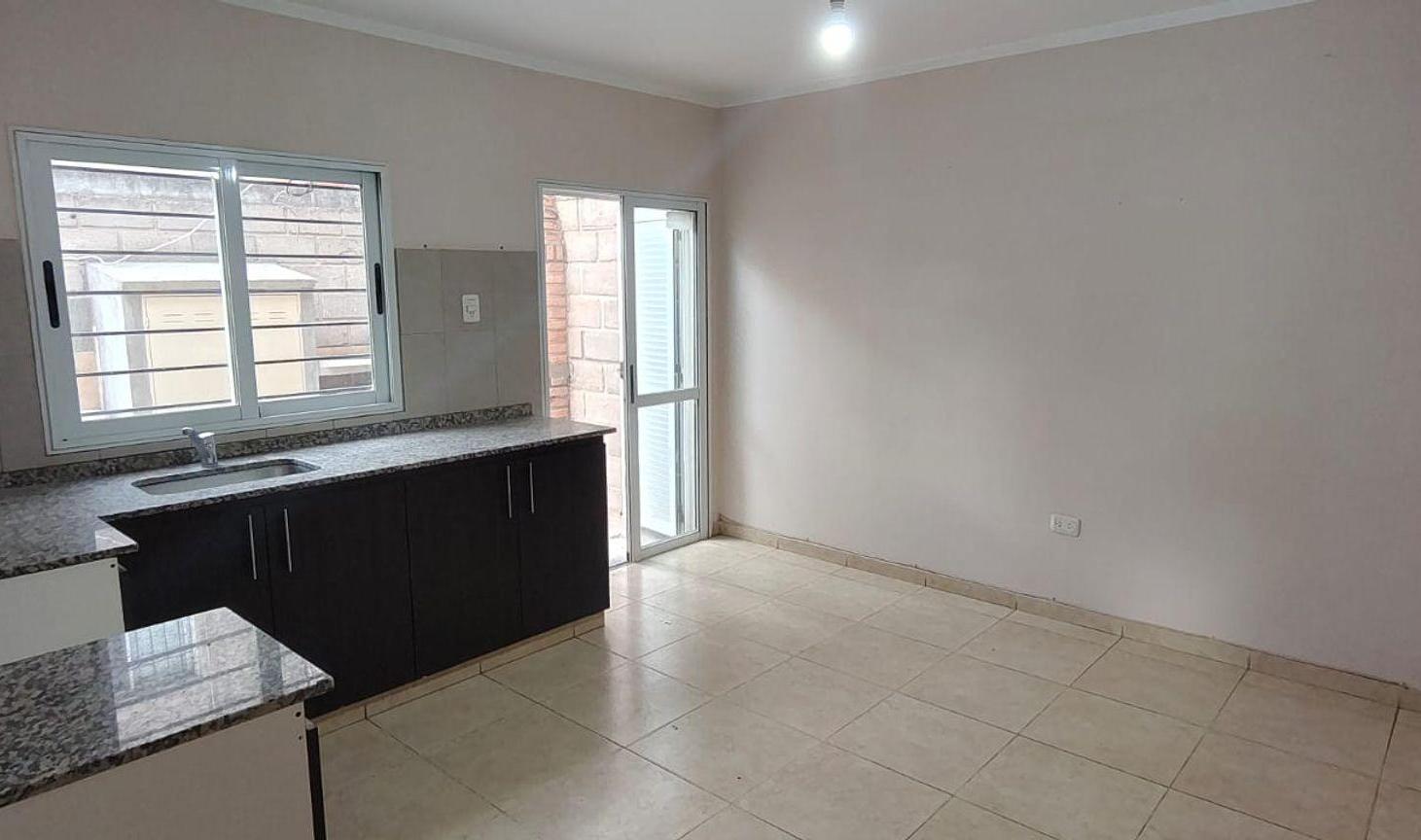 Foto de DUPLEX EN VENTA A 100 MTS DE LA CASA DE LA PUNA, imagen 5