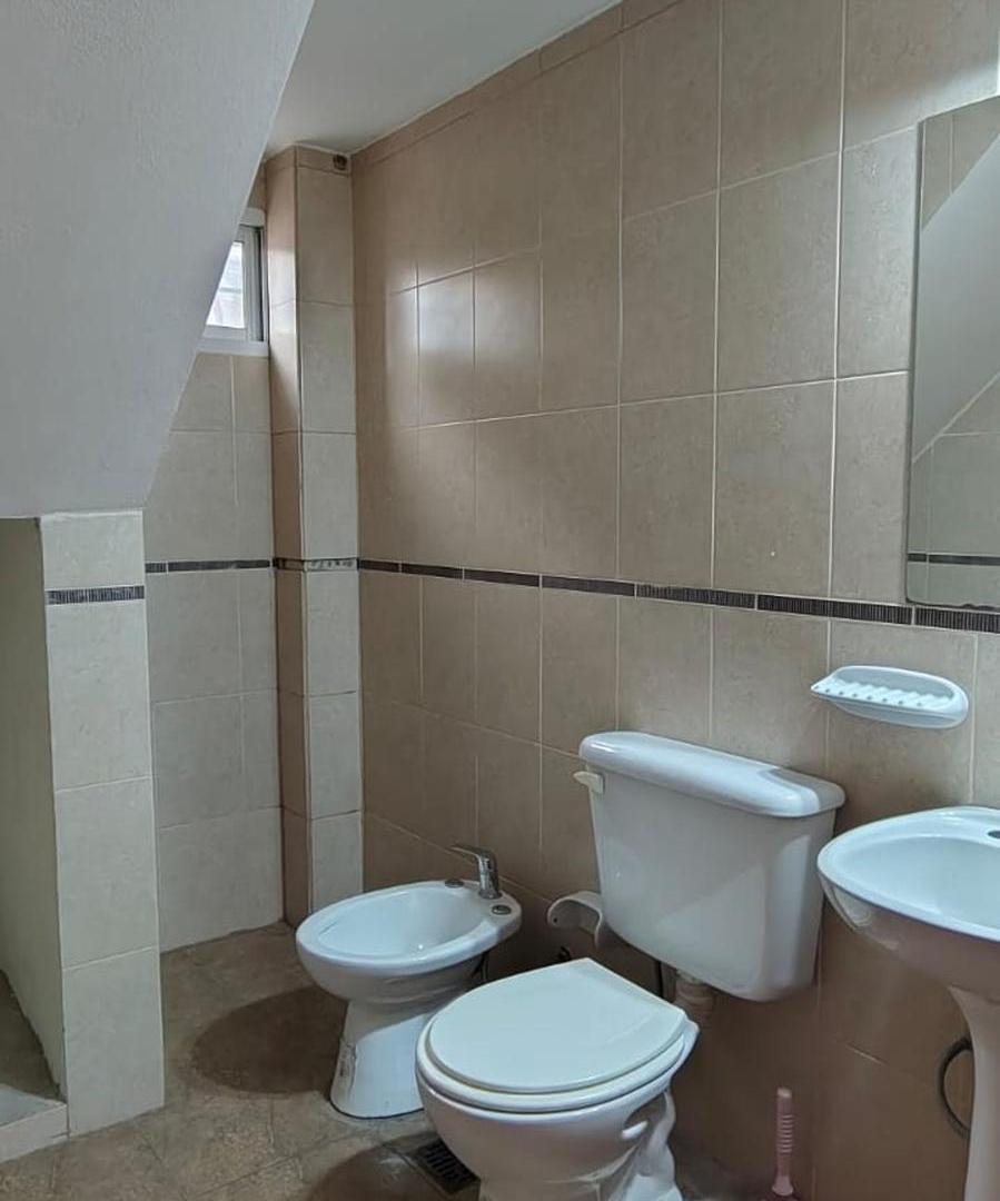 Foto de DUPLEX EN VENTA A 100 MTS DE LA CASA DE LA PUNA, imagen 2