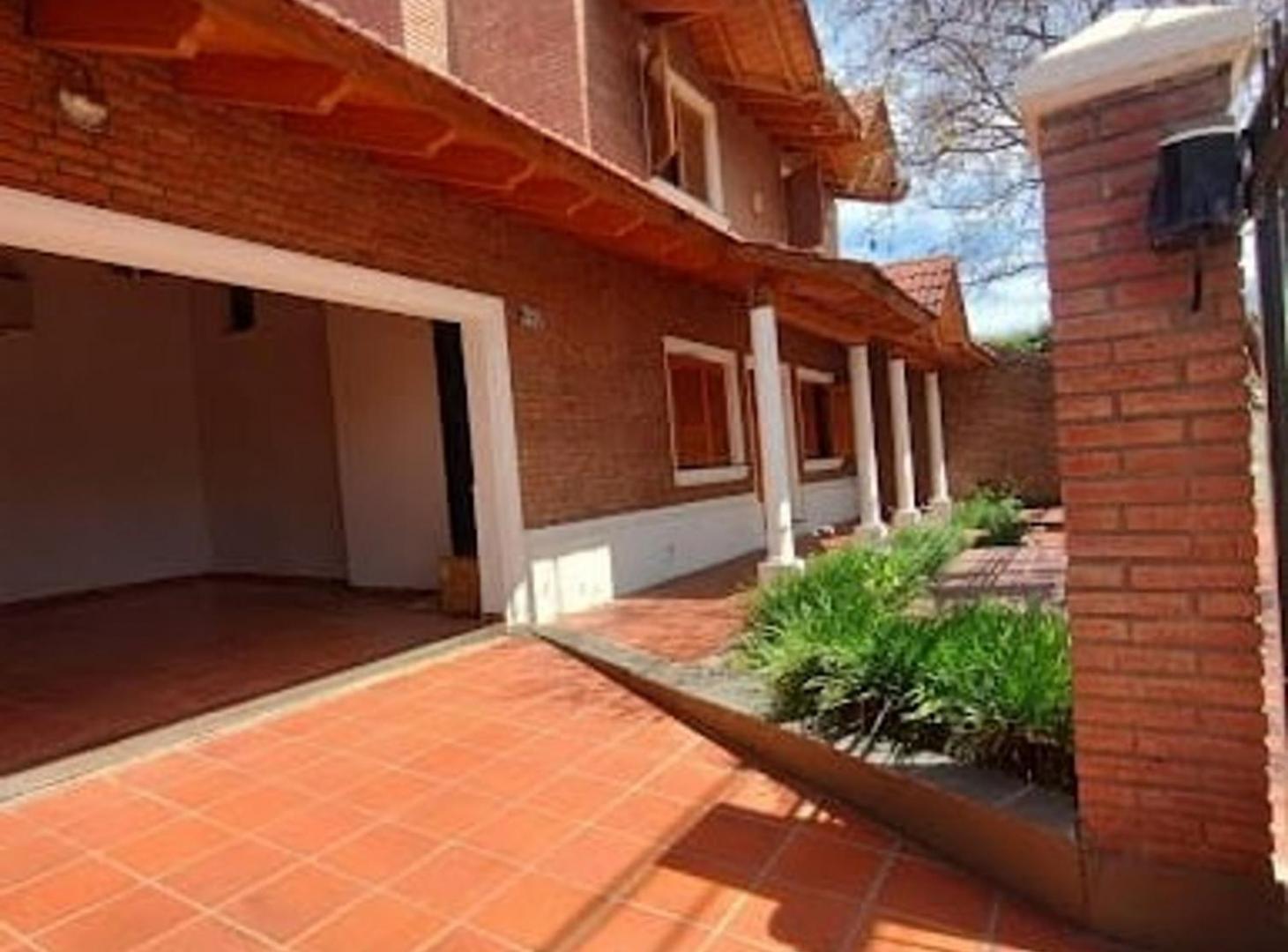 Foto de SE VENDE CASA 1er NIVEL EN ZONA ALTA, CATAMARCA, imagen 3