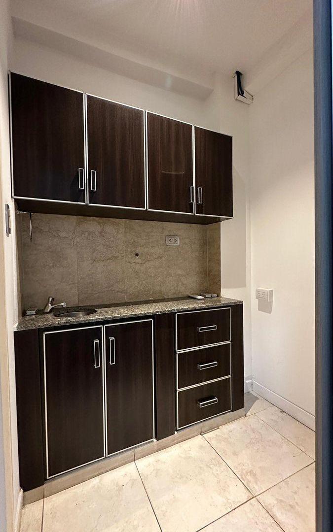 Foto de Oficinas / Local en Venta en Zona Centro de 90 M2, imagen 4