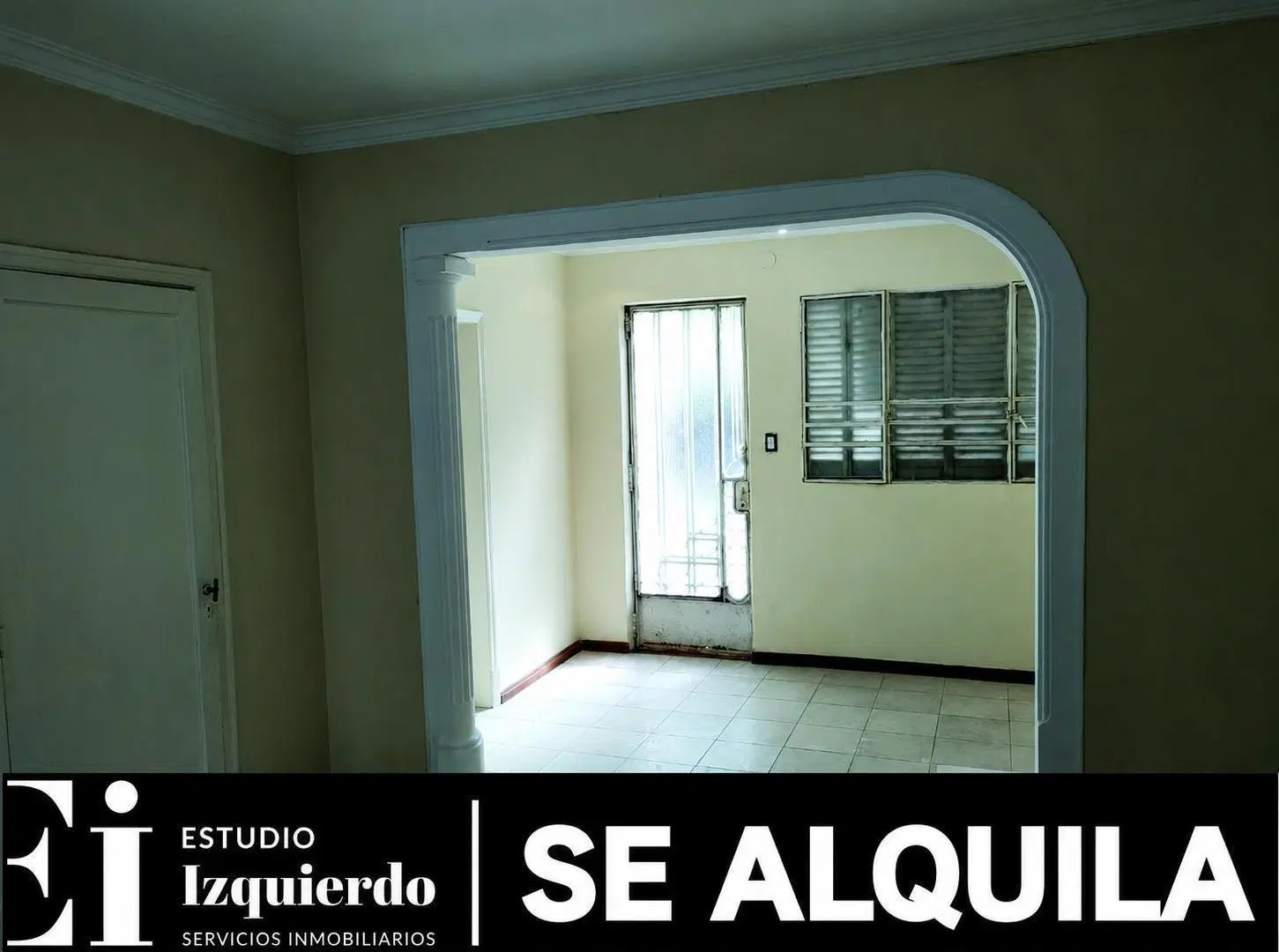 Casa en alquiler de tres ambientes en barrio Sur, Santa Fe 3