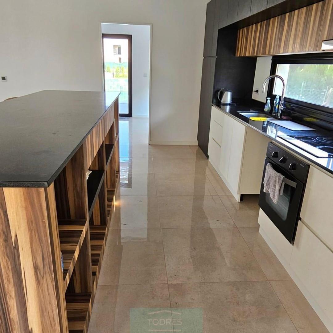 Casa  en Venta en Araucarias, Puertos, Escobar