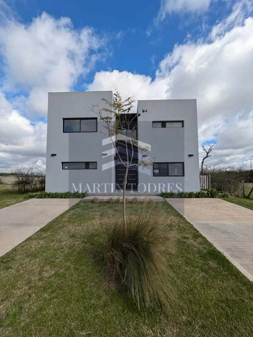Casa  en Venta en Acacias, Puertos, Escobar 2