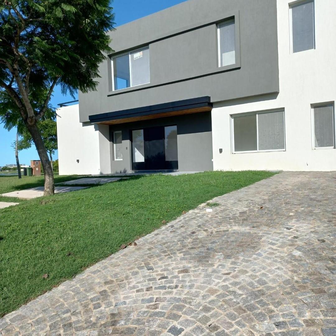 Casa  en Venta en Vistas, Puertos, Escobar