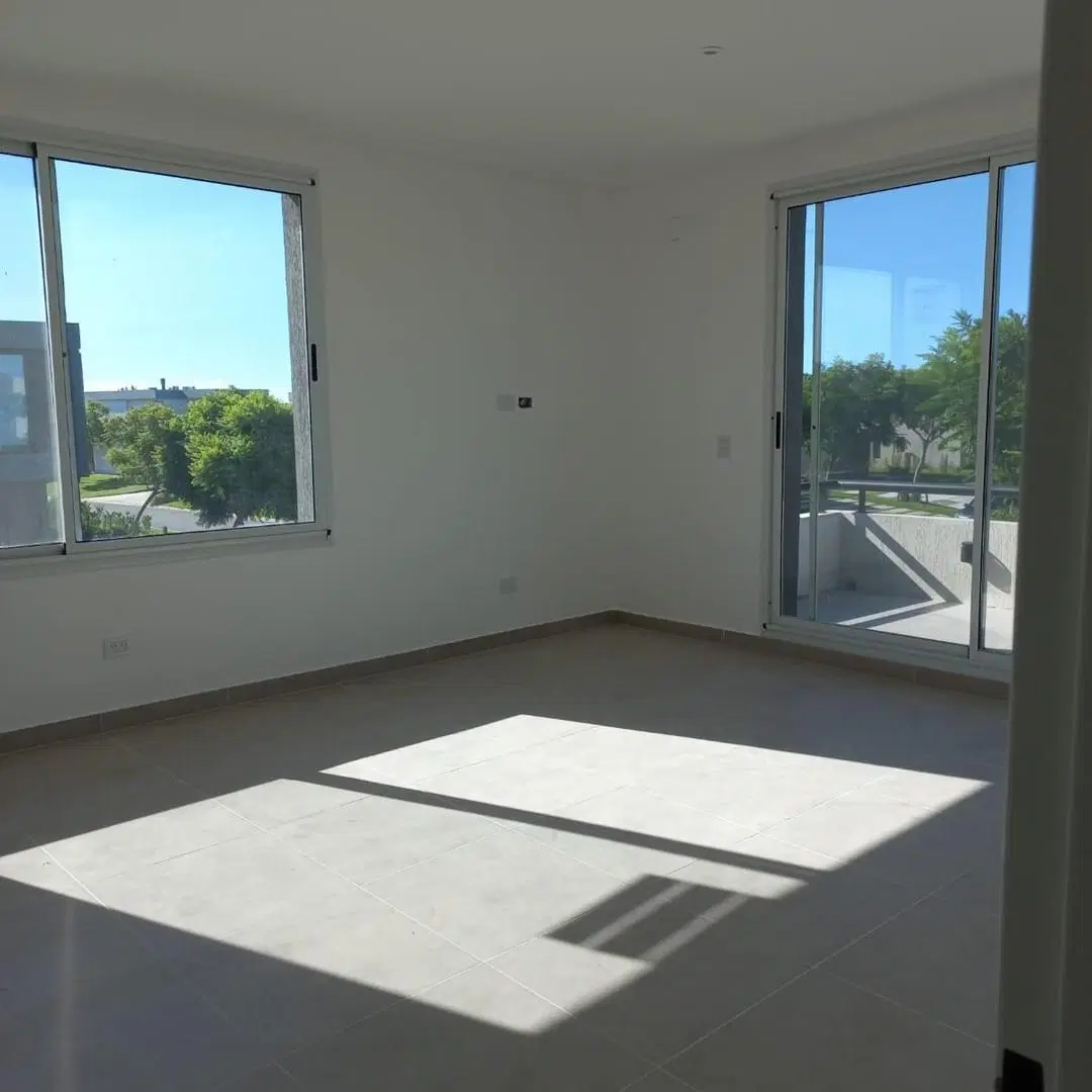Casa  en Venta en Vistas, Puertos, Escobar 4