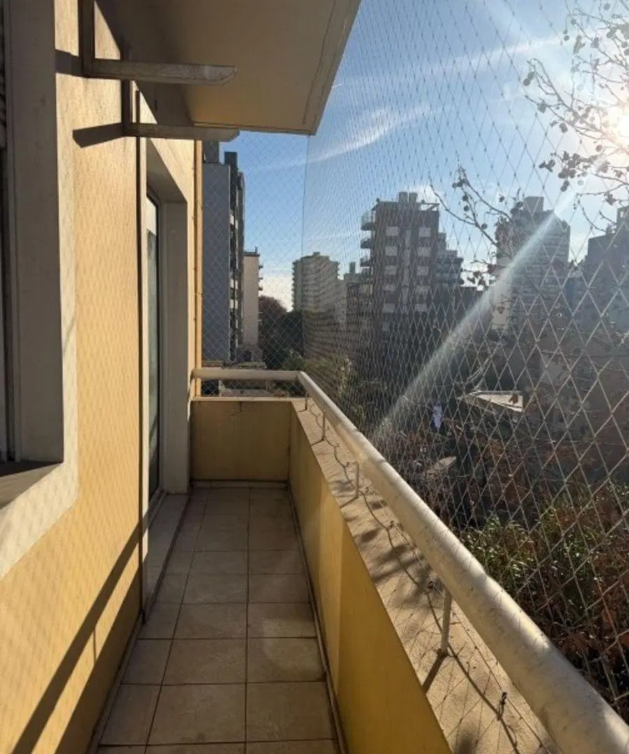 ALQUILER | DEPARTAMENTO DE 3 AMBIENTES CON GARAGE, A 1 CUADRA DE LA ESTACIÓN DE LANÚS OESTE 3