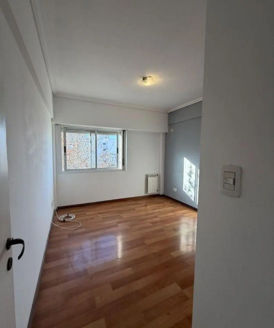 ALQUILER | DEPARTAMENTO DE 3 AMBIENTES CON GARAGE, A 1 CUADRA DE LA ESTACIÓN DE LANÚS OESTE 2