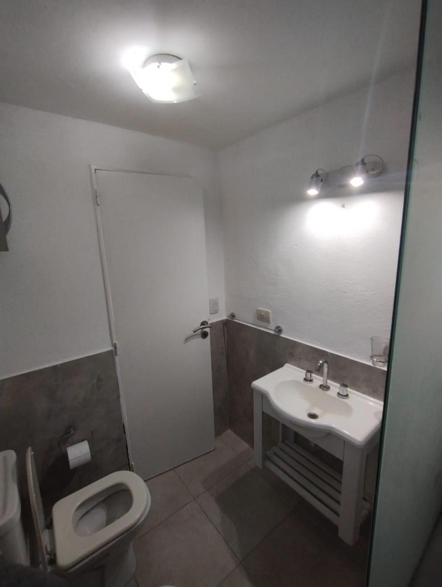 Departamento 2 amb -Adrogue