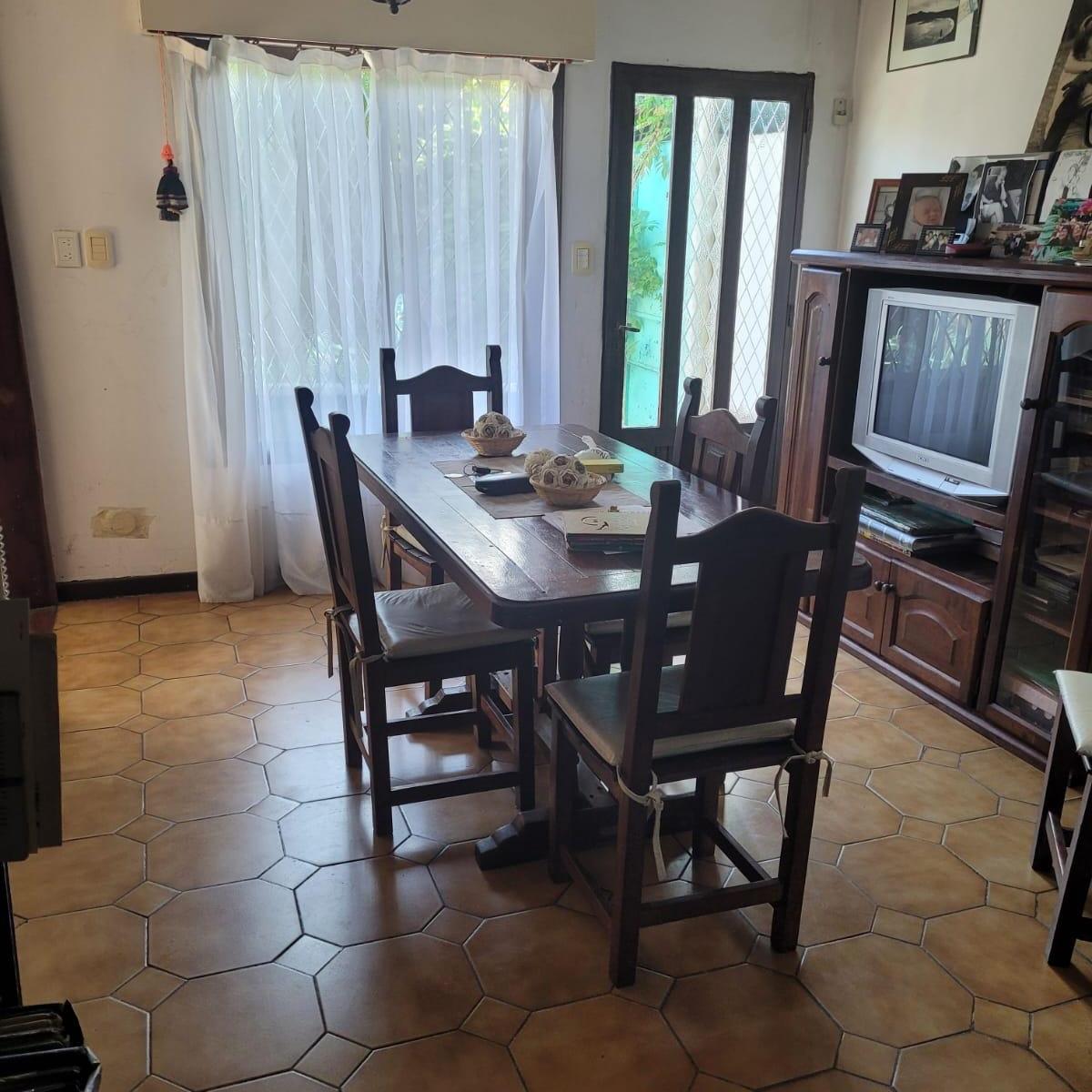 Foto de Casa en venta - Adrogue, imagen 3