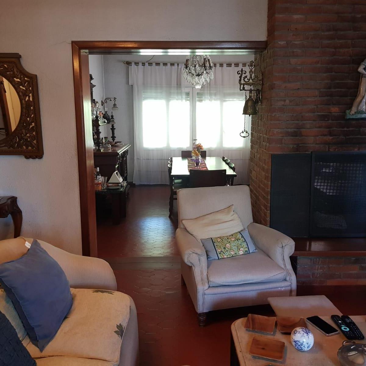 Chalet en Venta- Adrogue