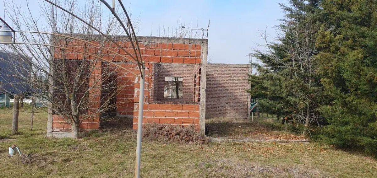 Lote de 10x40 - Barrio Domselar chico 4