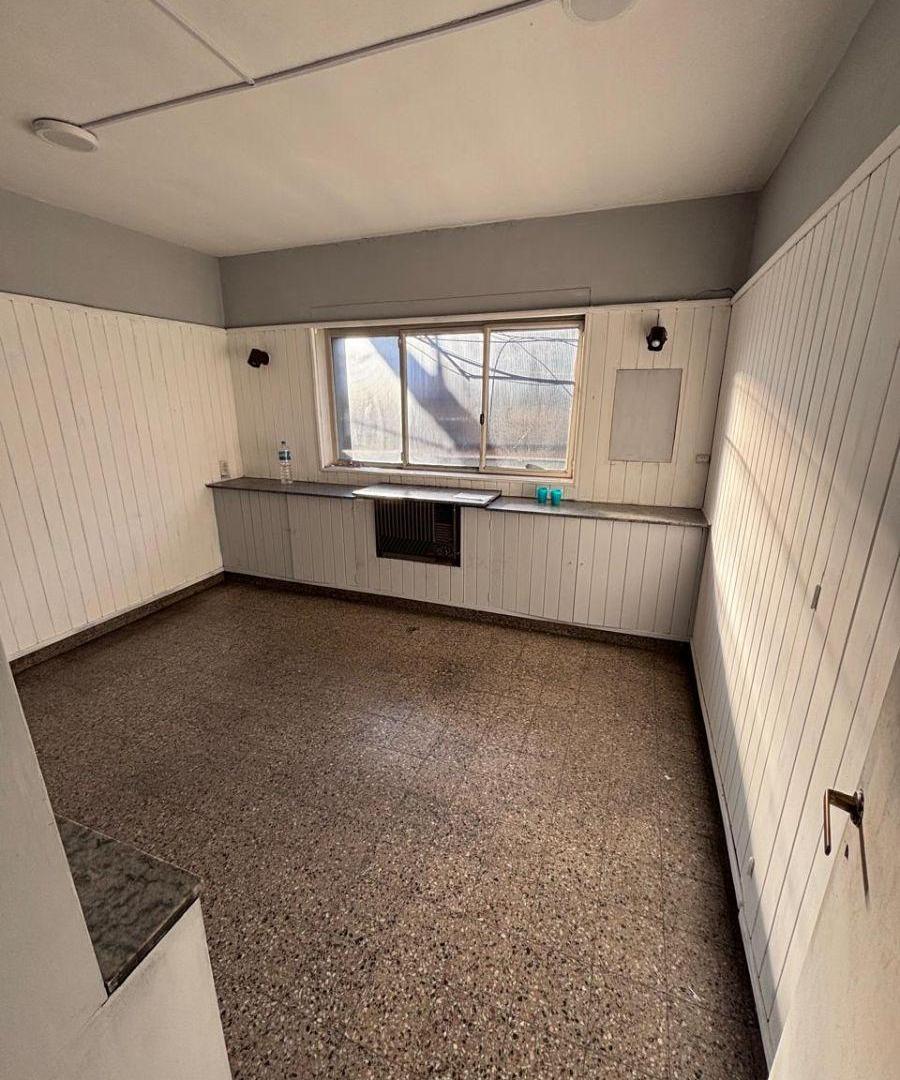 Oficina comercial - alquiler en Adrogué