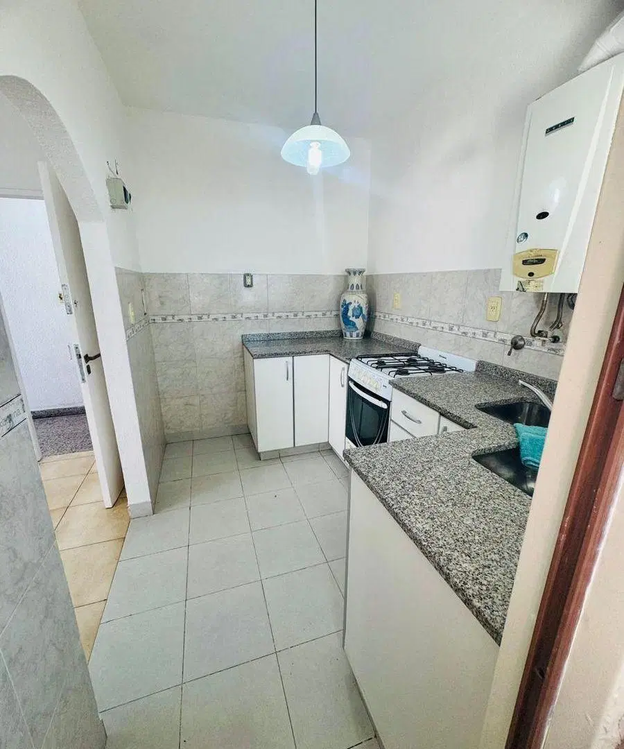 VENTA PH 2 AMBIENTES EN 1º PISO 2