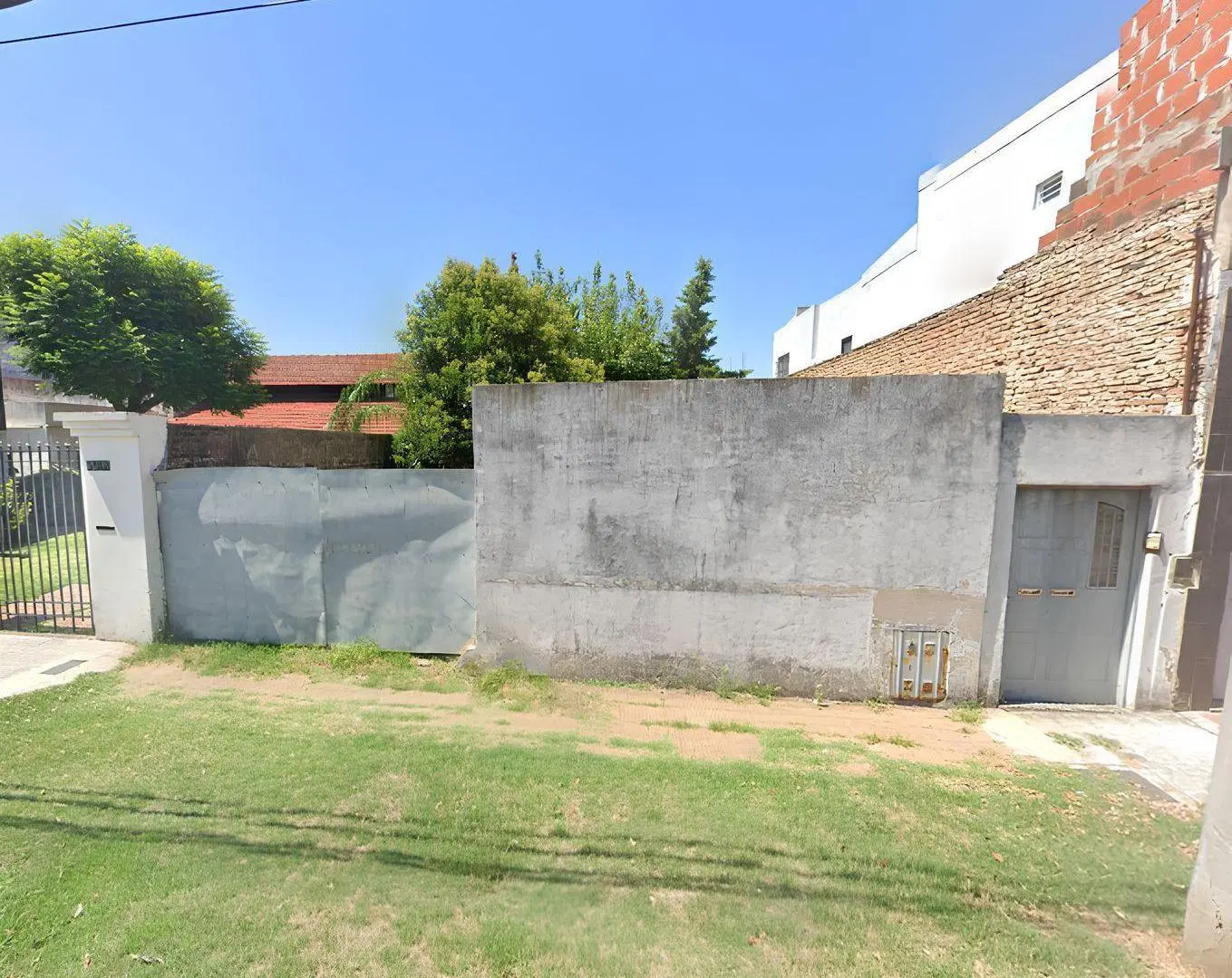 VENTA CASA CON GALPÓN 1