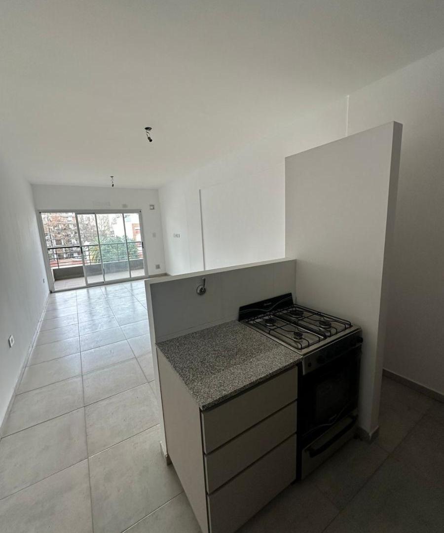 Foto de ALQUILER MONOAMBIENTE EN 5TO PISO, imagen 3
