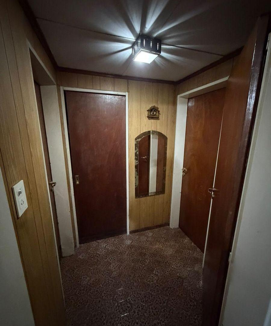 Foto de ¡ESQUINA ÚNICA EN MADERO 224m2 - 2 CASAS EN 1 LOTE - 6 Ambientes, imagen 2