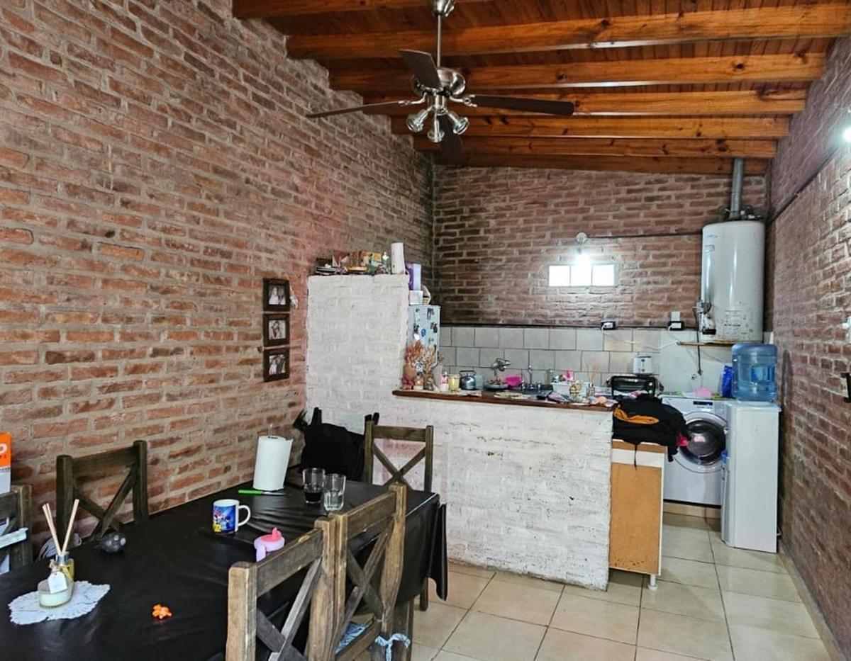 Venta en Bloque de 4 Deptos/ PH en Alejandro Korn 5