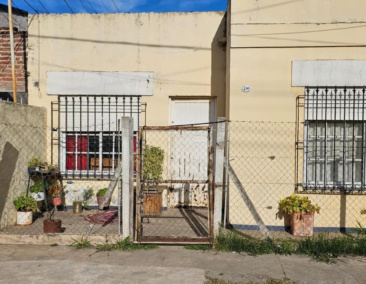 Venta en Bloque de 4 Deptos/ PH en Alejandro Korn 4