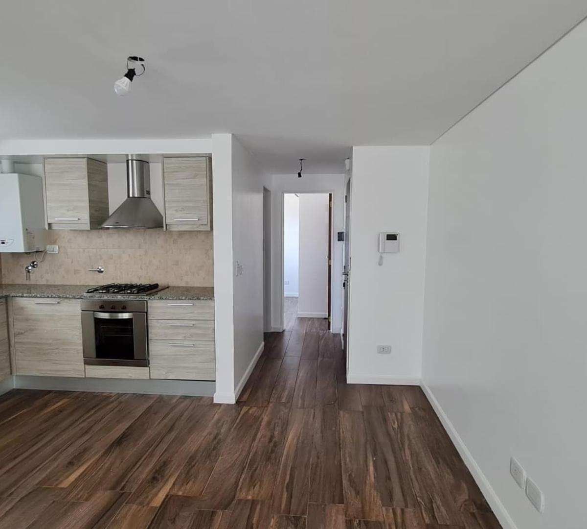 Venta Departamento 2 Amb. con Balcón y Parrilla en Quilmes 5