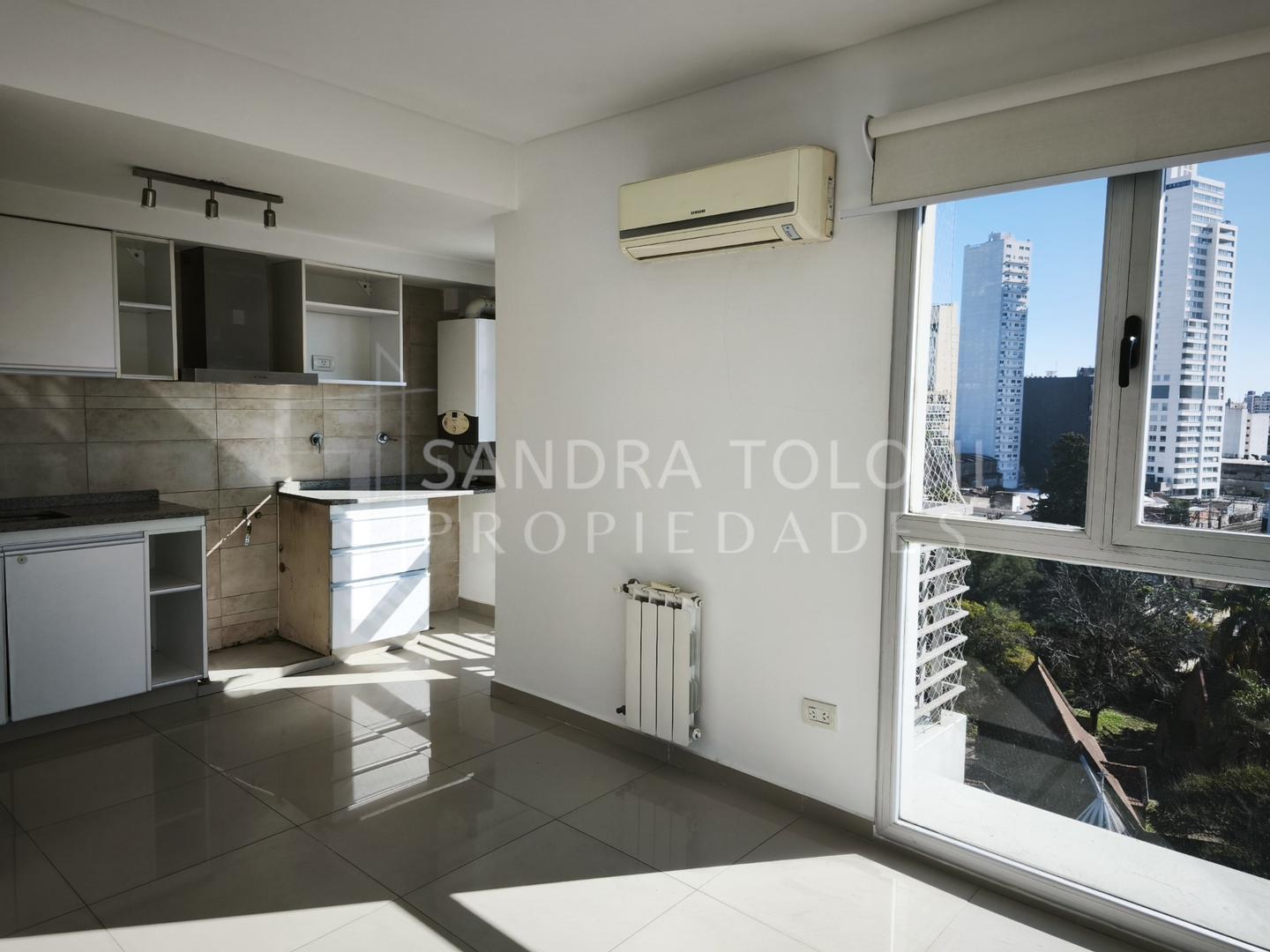 Foto de VENTA DEPARTAMENTO TEMPERLEY CON BALCON AL FRENTE Y PISCINA, imagen 5