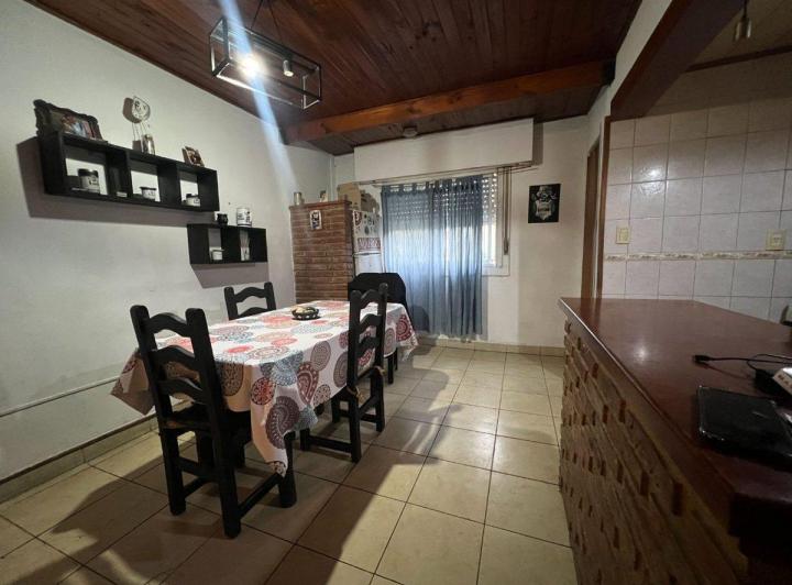 DEPARTAMENTO EN VENTA LA PLATA 3 DORMITORIOS 4