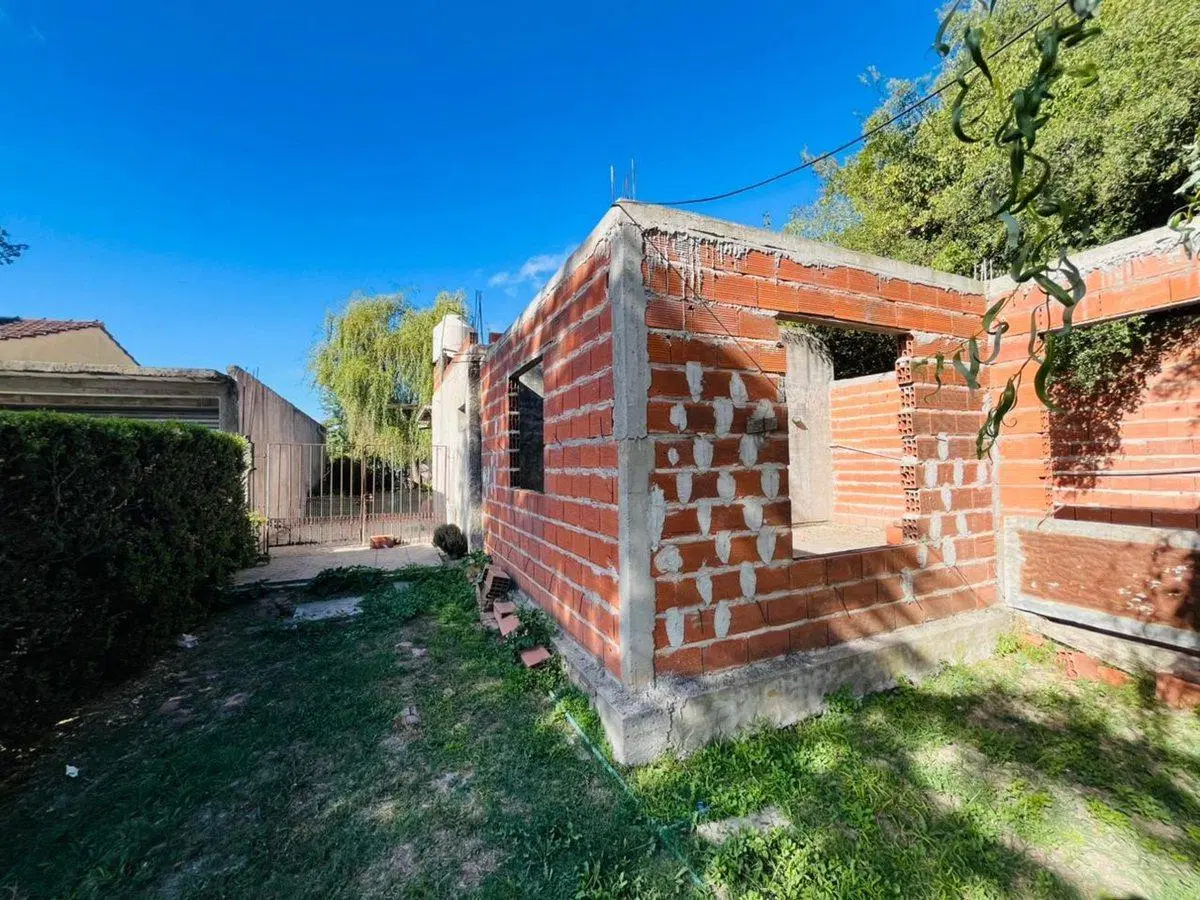 CASA EN VENTA OLMOS LA PLATA 5