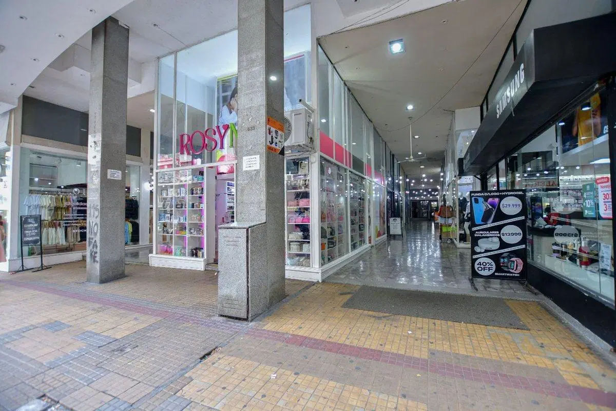 OFICINA EN VENTA EN LA PLATA 3