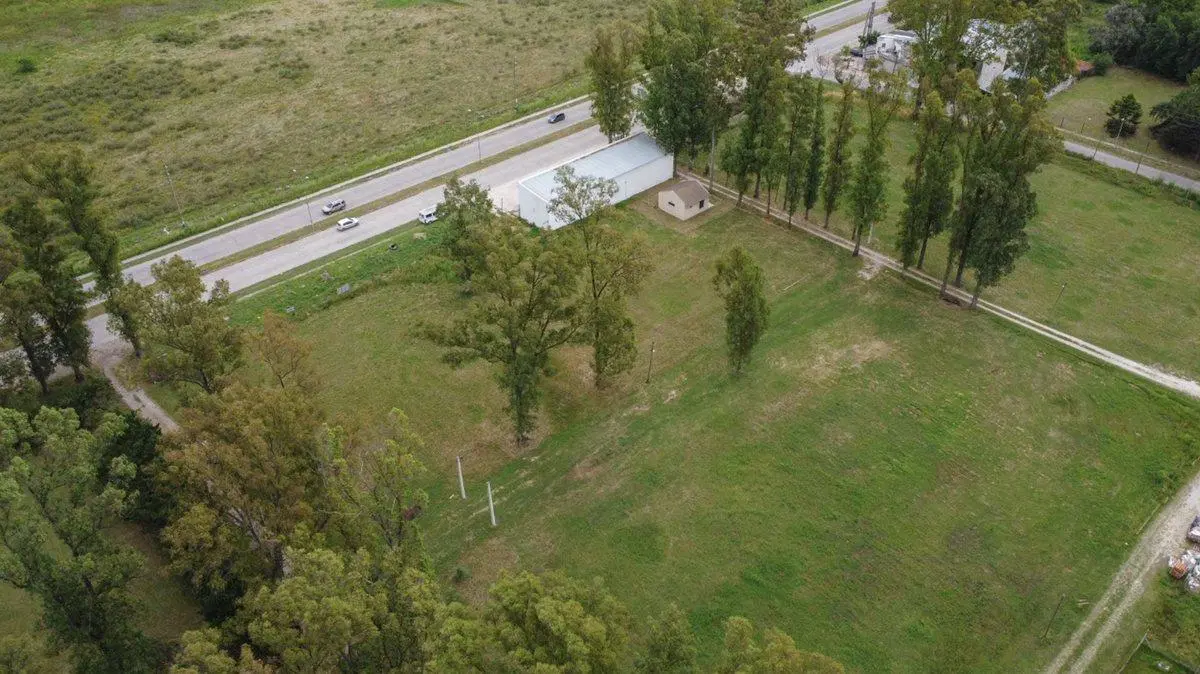 LOTES EN VENTA EN  BARRIO CERRADO "LA ELVIRA" 4