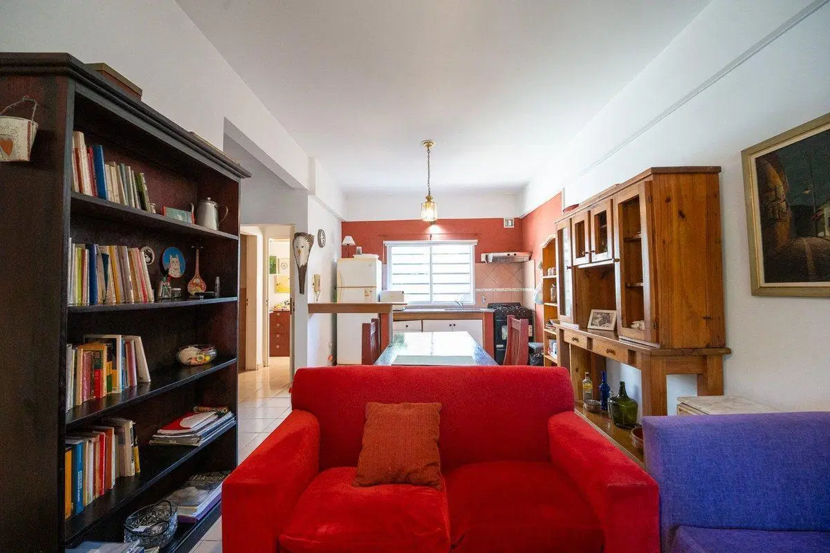 CASA DUPLEX VENTA LA PLATA 3 DORMITORIOS COCHERA 2
