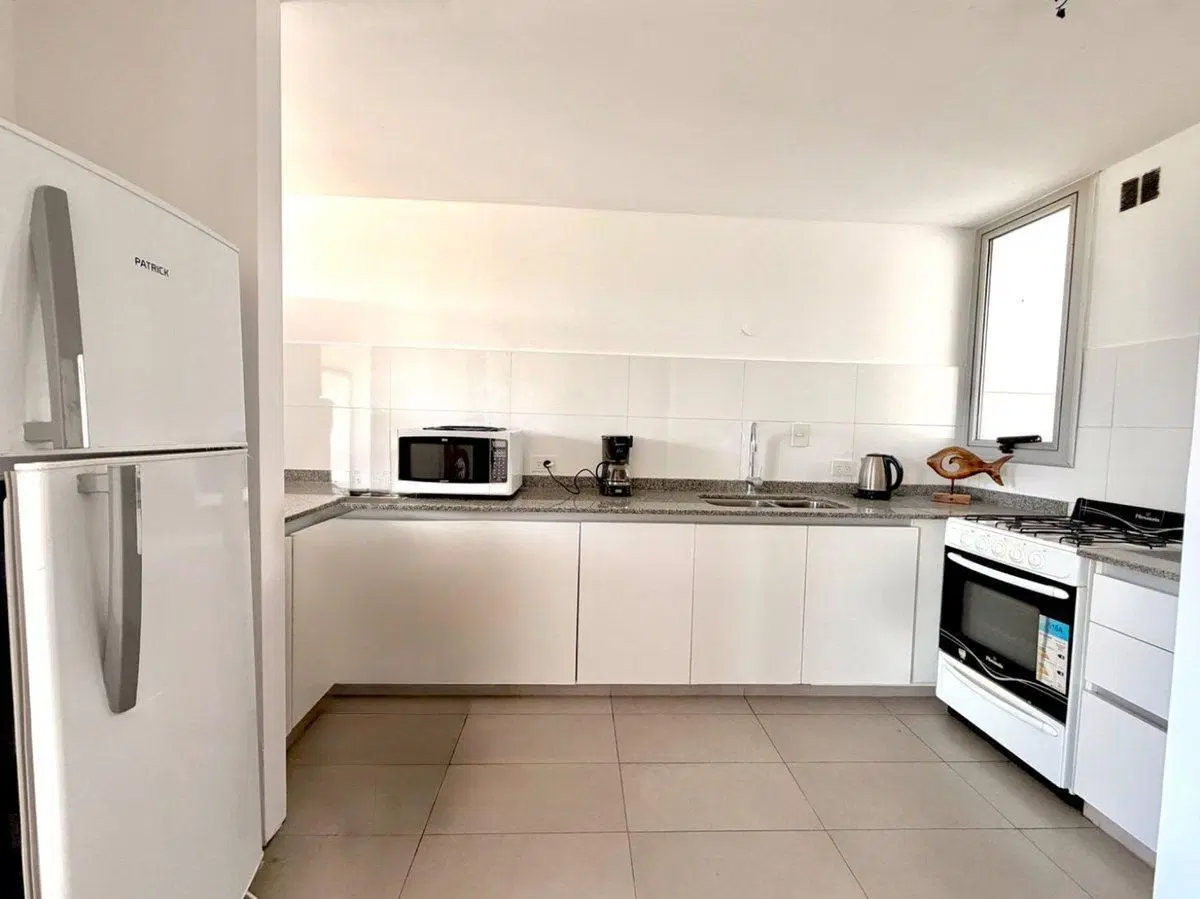DEPARTAMENTO TIPO PISO EN VENTA LA PLATA 2