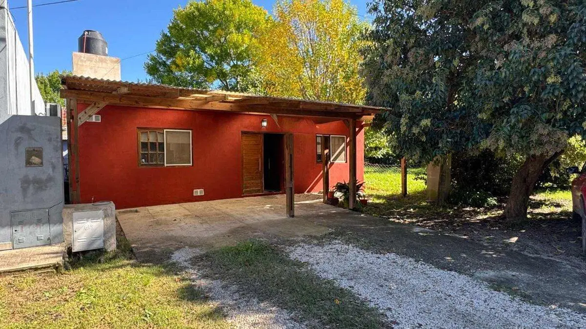 CASA EN VENTA VERÓNICA PUNTA INDIO 4 DORMITORIOS 2