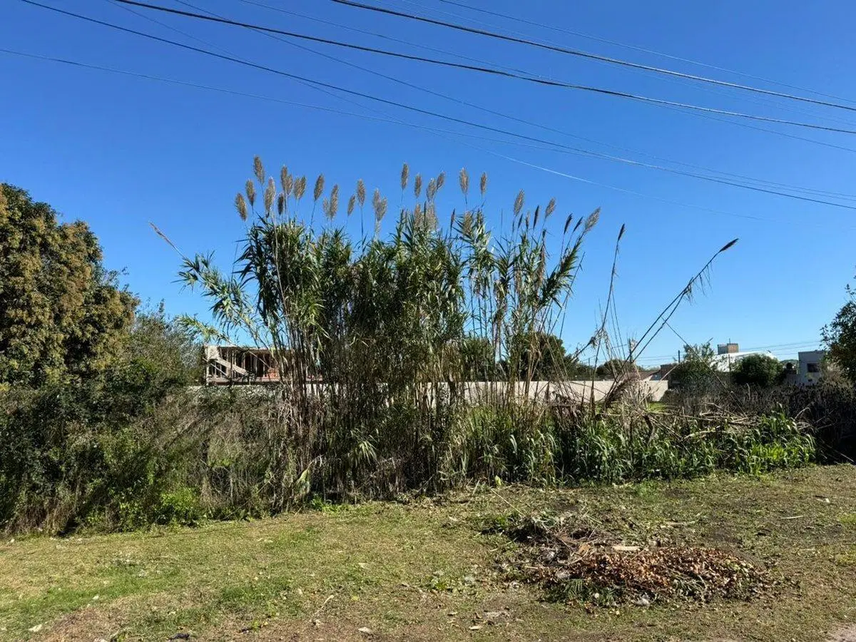 LOTE EN VENTA PARA DESARROLLO LA PLATA 5