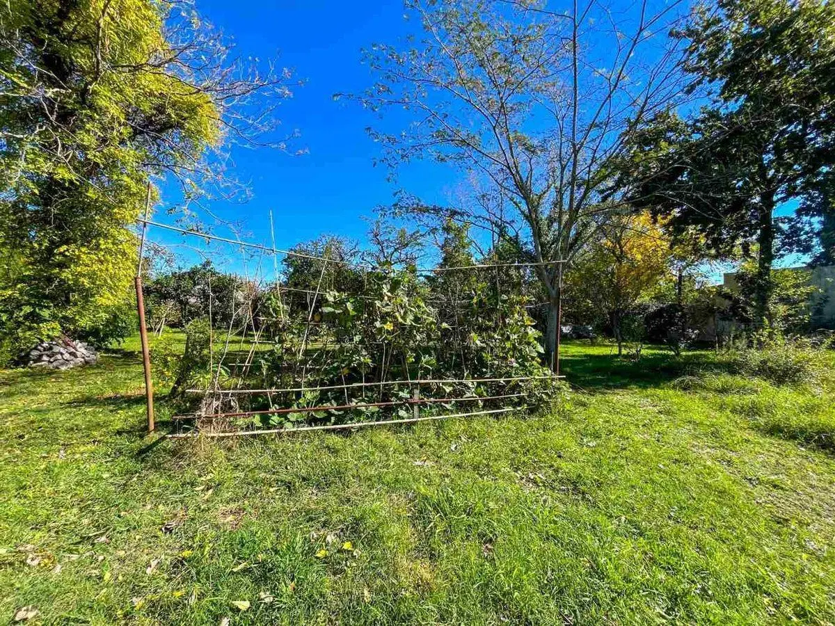 CASA EN VENTA ARANA LA PLATA 4 DORMITORIOS 5