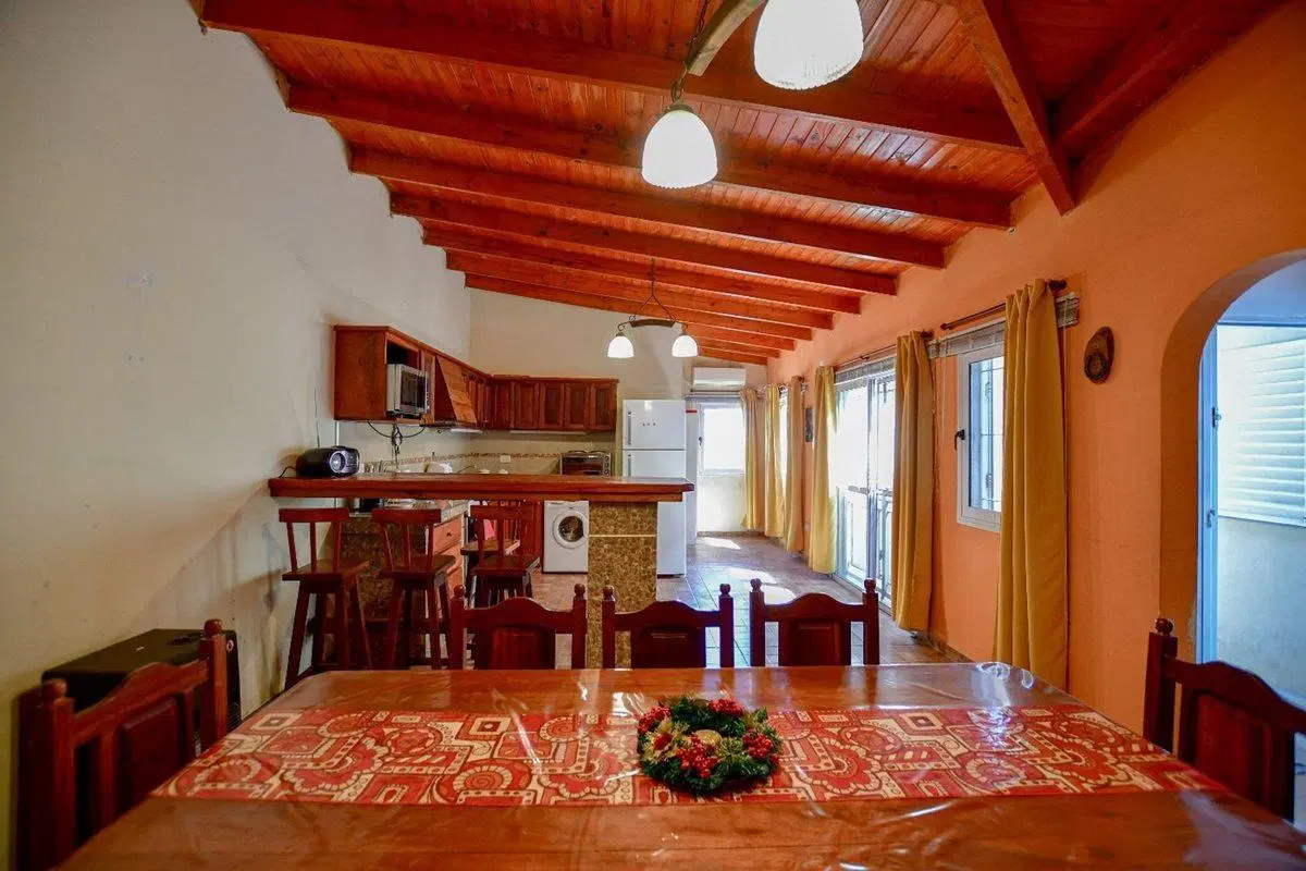 CASA EN VENTA LA PLATA 2 DORMITORIOS 2