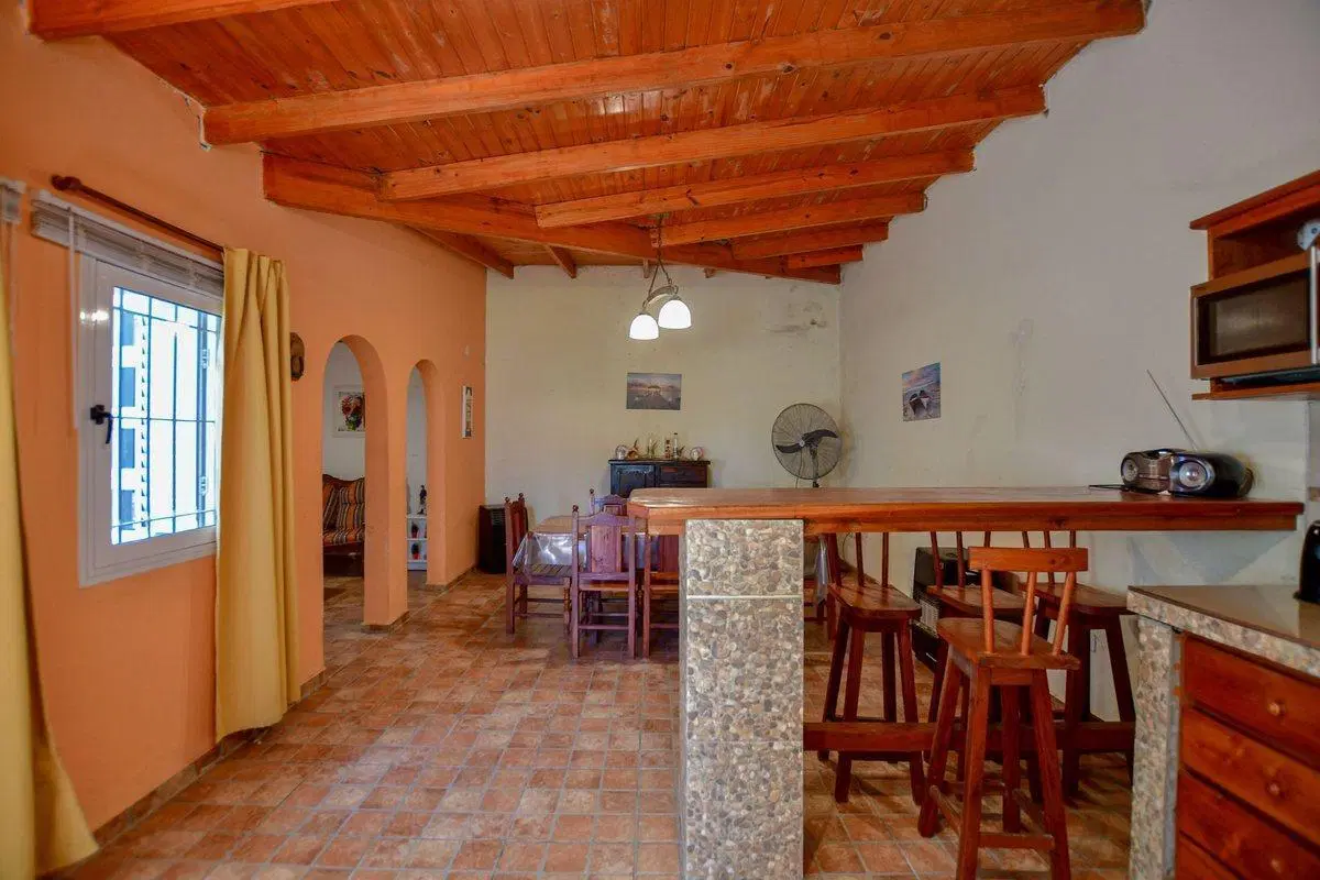 CASA EN VENTA LA PLATA 2 DORMITORIOS 3