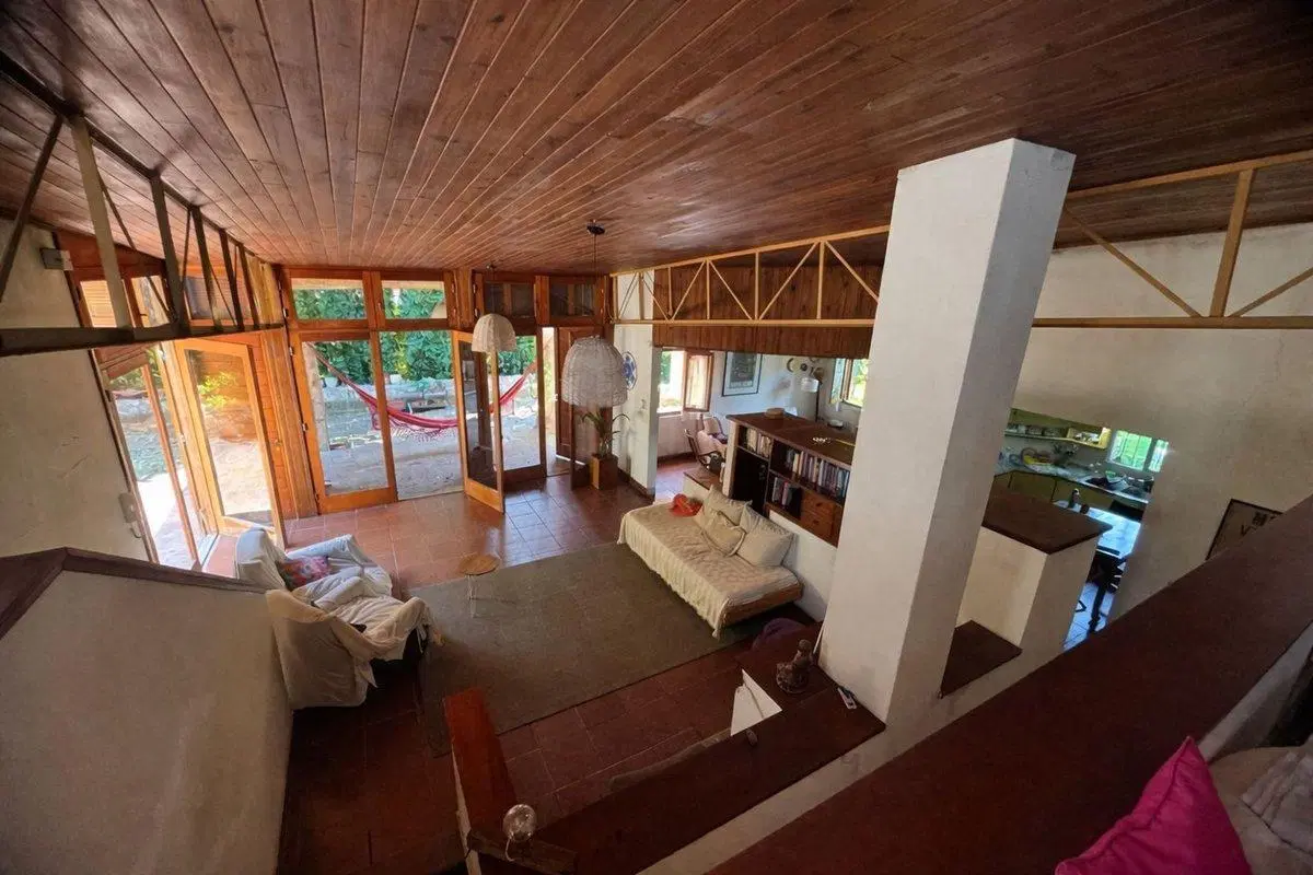 CASA EN VENTA CITY BELL CON PILETA 2