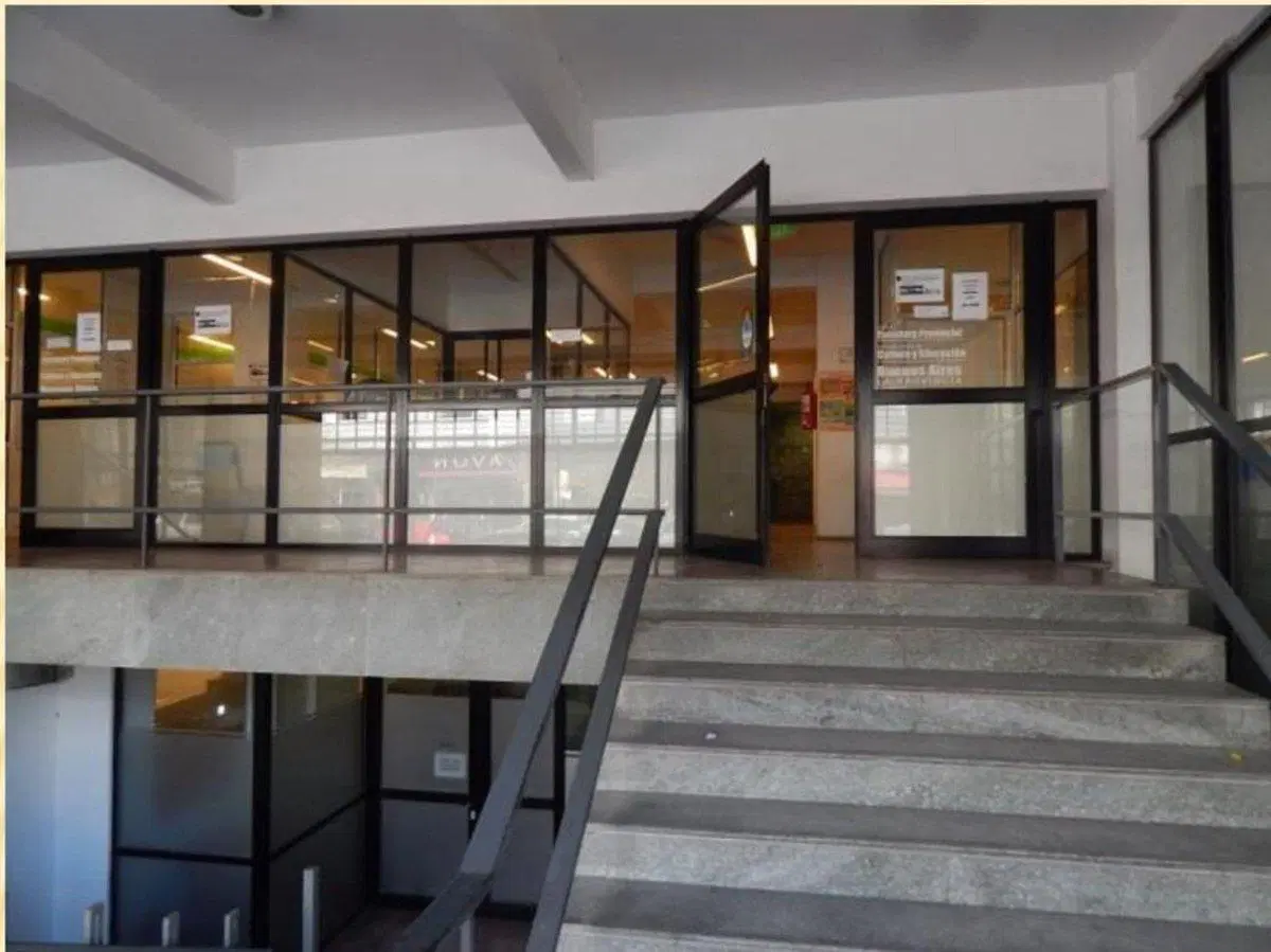 EDIFICIO EN VENTA LA PLATA , 7 PISOS 2