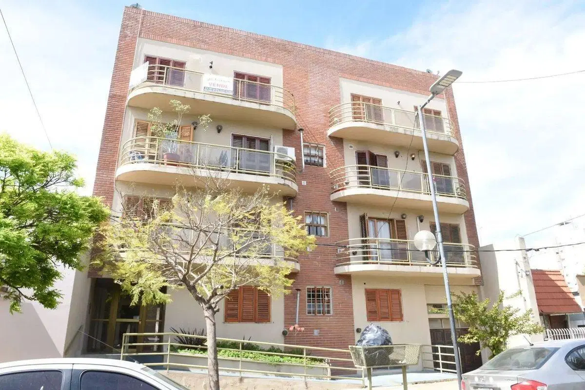 COCHERA VENTA LA PLATA 3