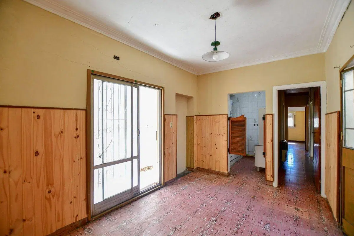 CASA EN VENTA LA PLATA 3 DORMITORIOS+DEPARTAMENTO 4